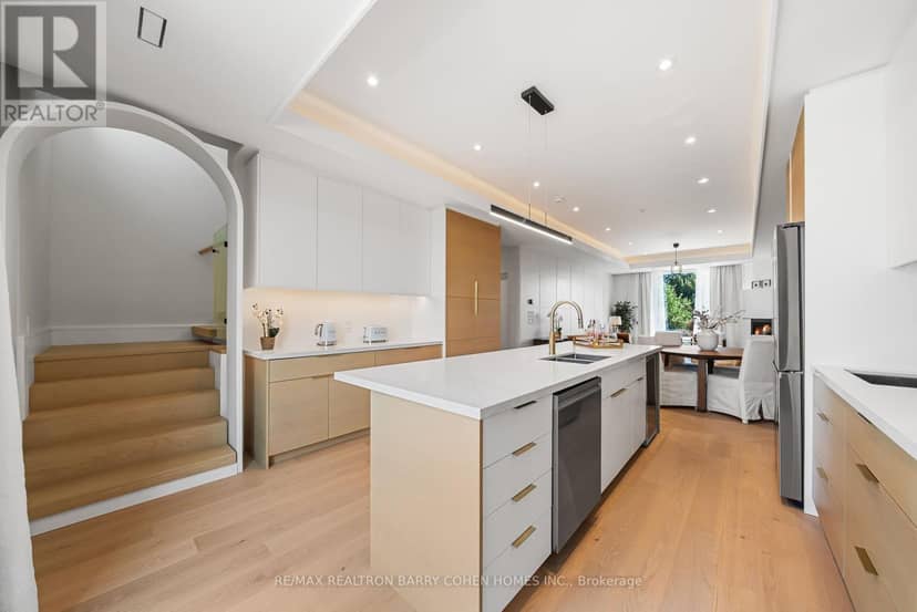 33 Lanark Avenue — photo 8 of 40
