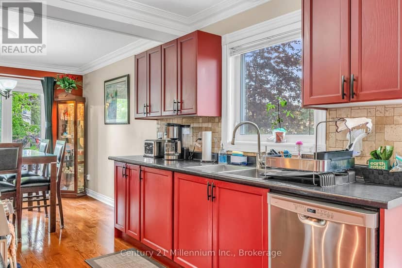 Drive - 43 Stoddart Drive — photo 14 of 40