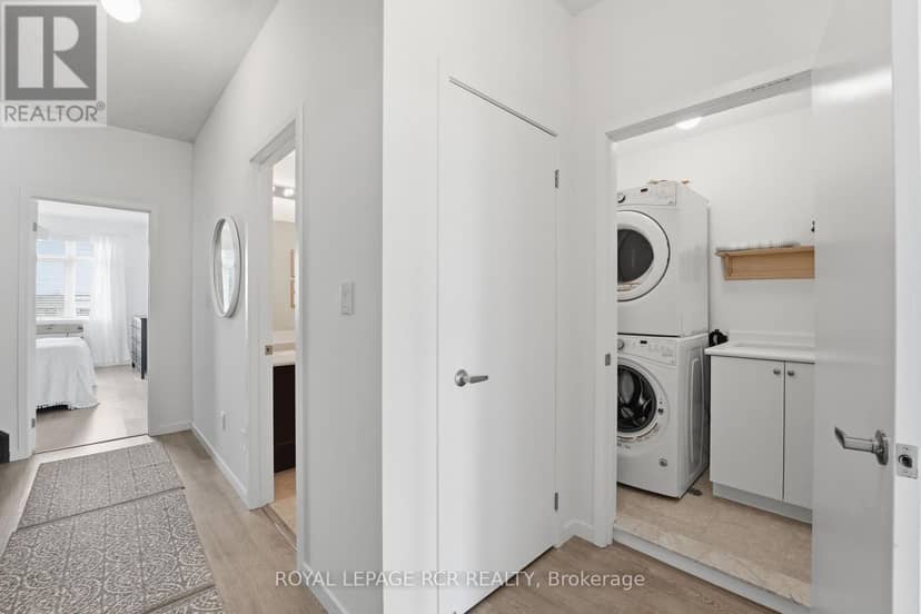 1202 Wellington Street E — photo 16 of 37