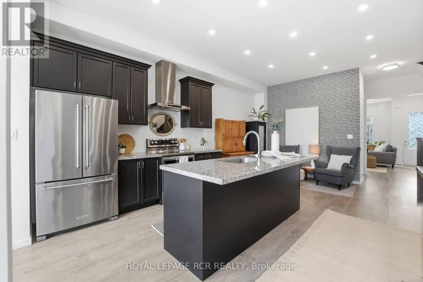 1202 Wellington Street E — photo 9 of 37