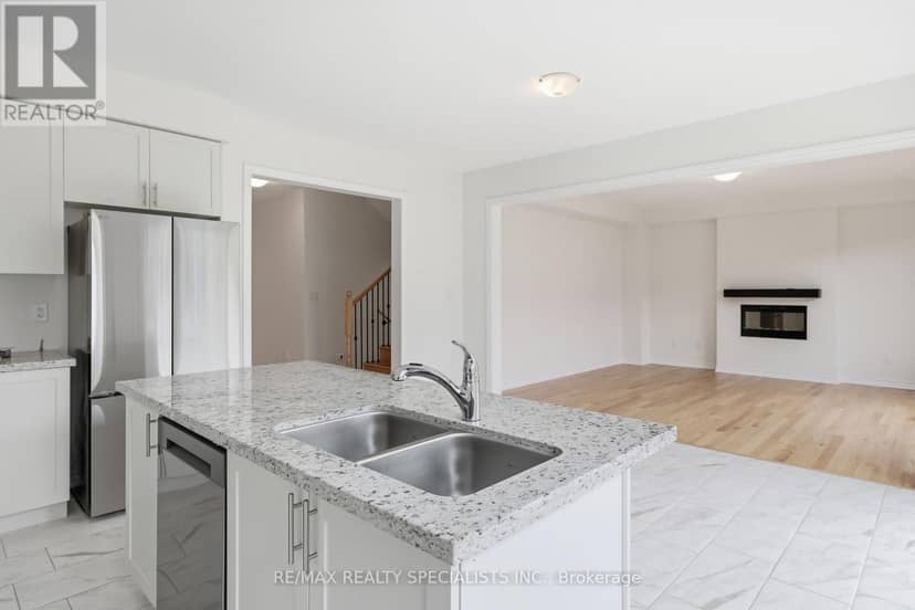 147 Rosanne Circle — photo 12 of 40