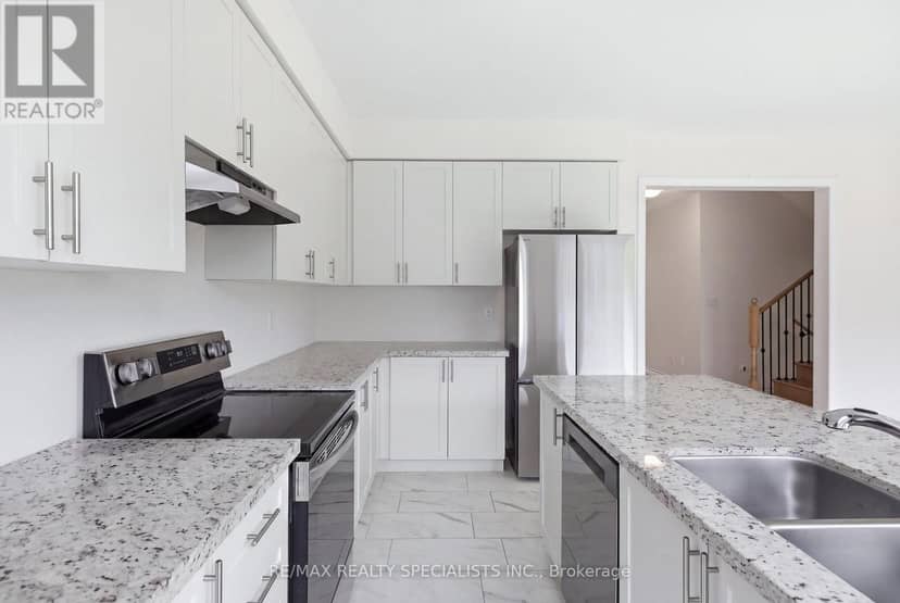 147 Rosanne Circle — photo 15 of 40