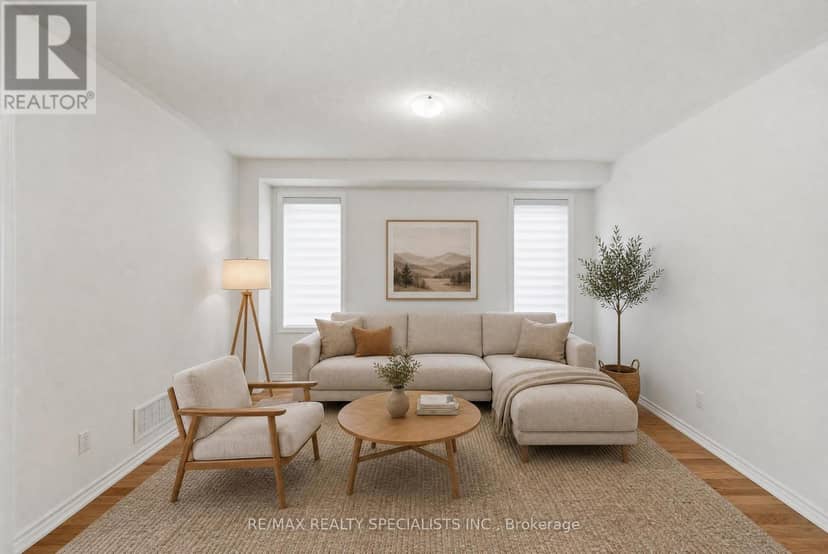 147 Rosanne Circle — photo 8 of 40