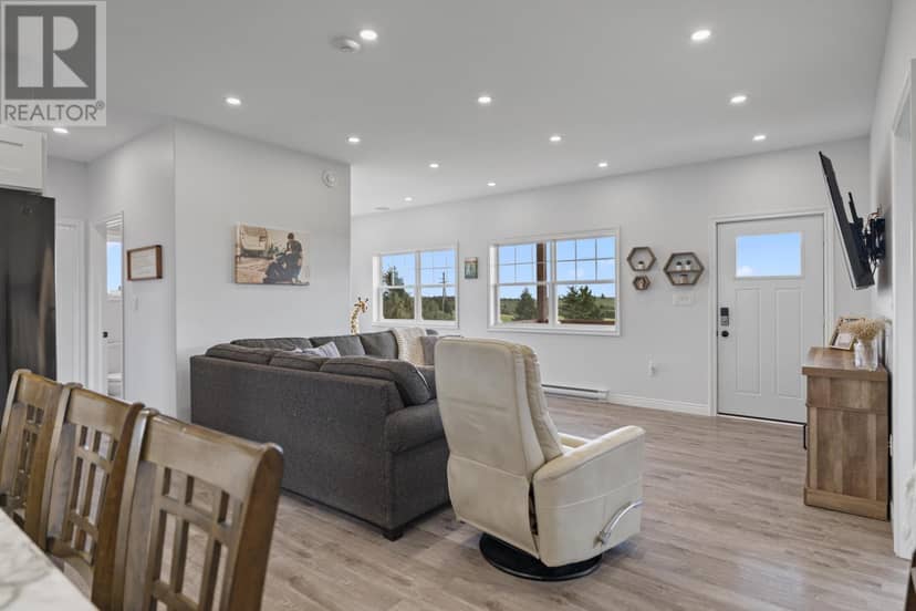 556 Line Road, North Rustico, photo 5