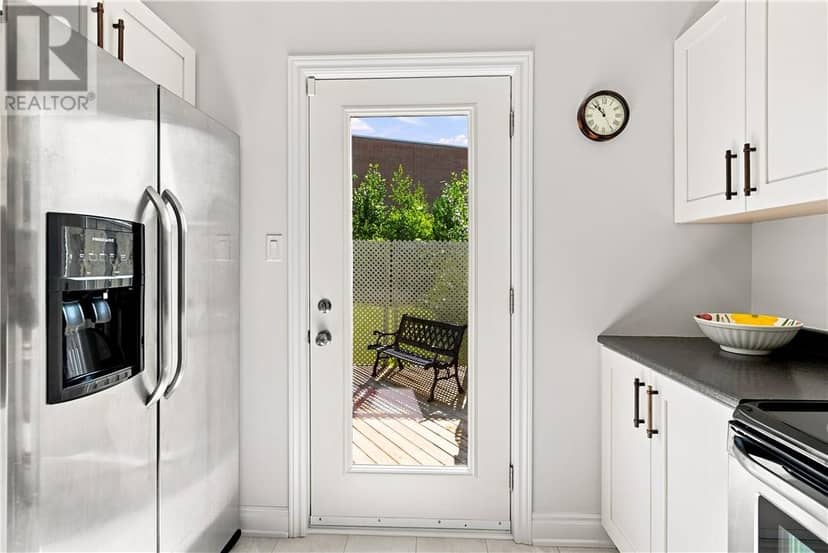 42 Billiards Way — photo 10 of 28