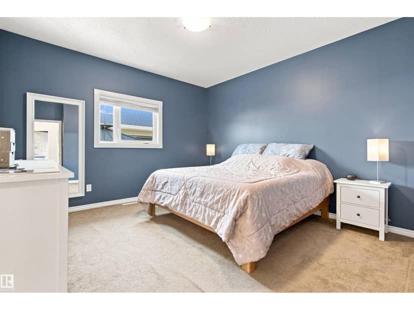 4916 59 AV — photo 21 of 40