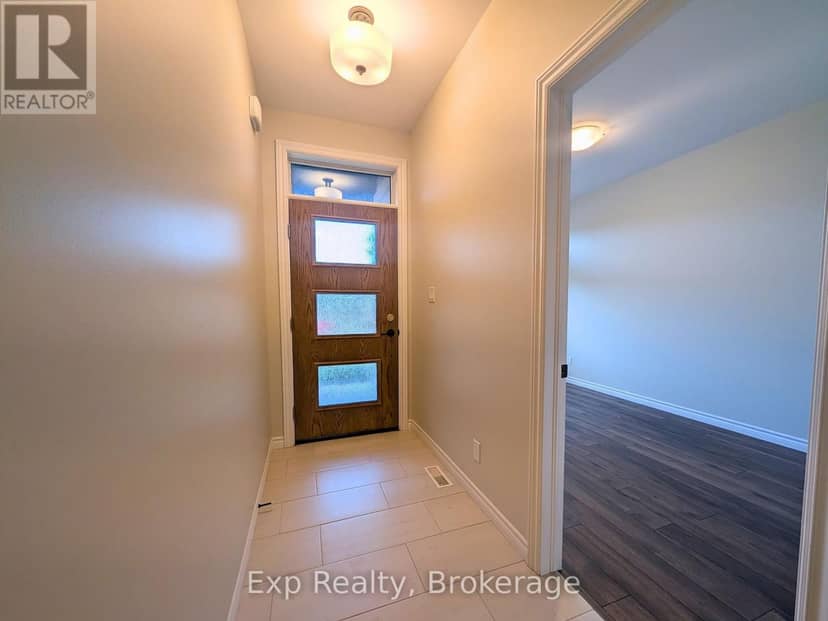 76 Covington Crescent — photo 6 of 28