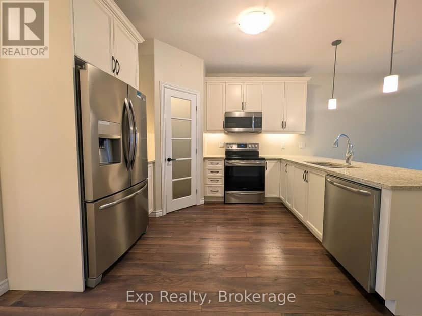 76 Covington Crescent — photo 5 of 28
