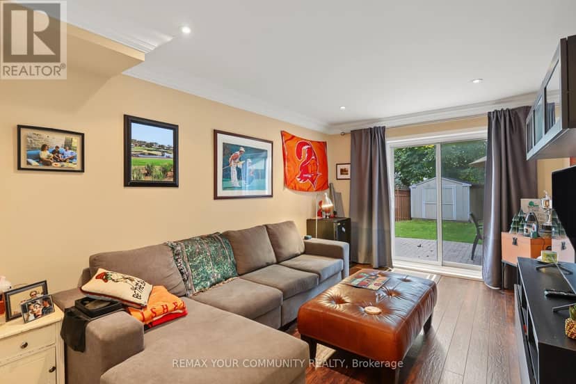 33 McDonald Drive — photo 18 of 34