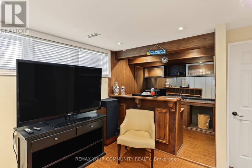 33 McDonald Drive — photo 25 of 34