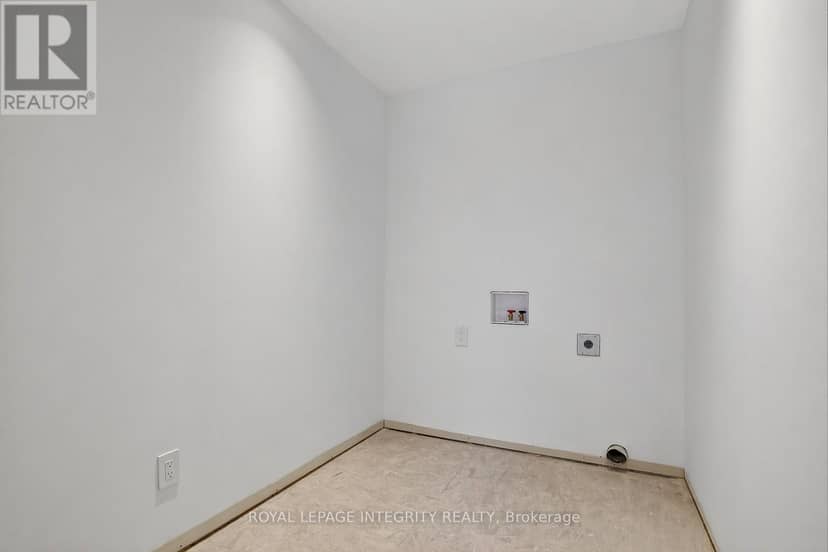112 Queen Elizabeth Drive — photo 37 of 40