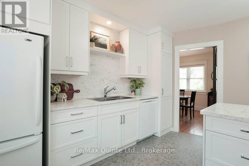 29 Joseph Street, Kawartha Lakes, photo 6