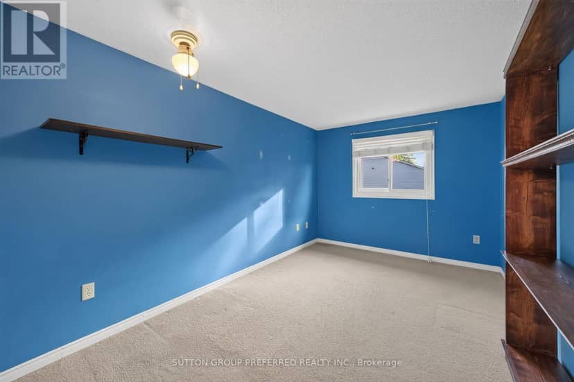 185 Martinet Avenue — photo 17 of 31