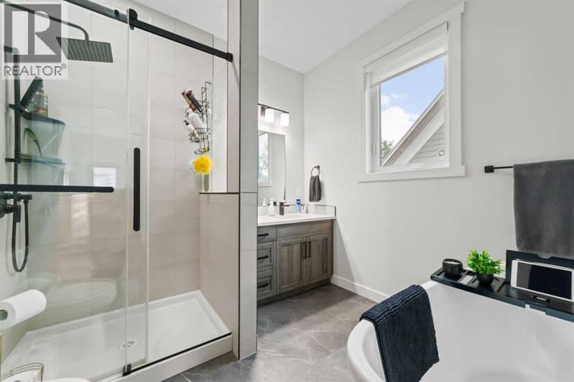 B+D, 4825 54 Street — photo 24 of 40