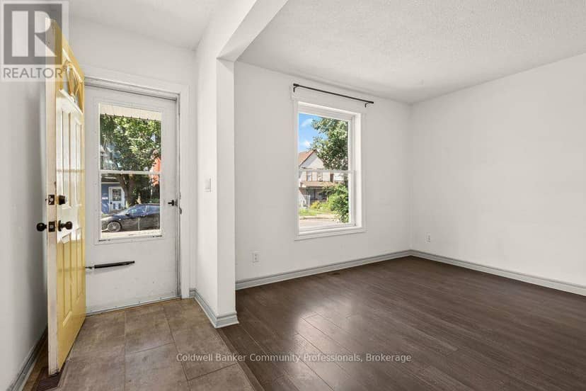 146 Barnesdale Avenue N, Hamilton, photo 5