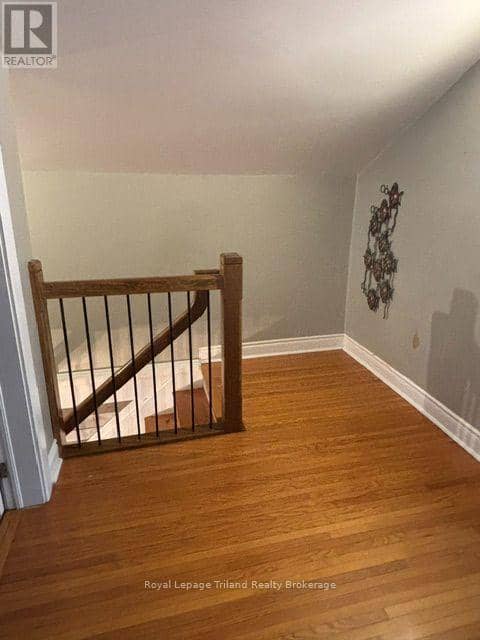 338 Smith Street — photo 11 of 16