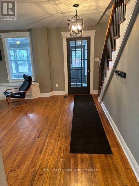 338 Smith Street — photo 3 of 16
