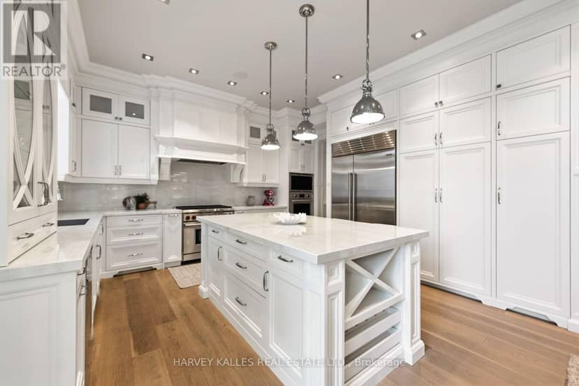 523 Vesta Drive — photo 10 of 40