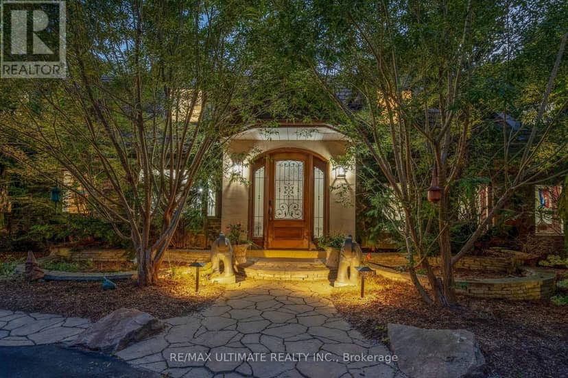 25 Bellehaven Crescent — photo 3 of 40