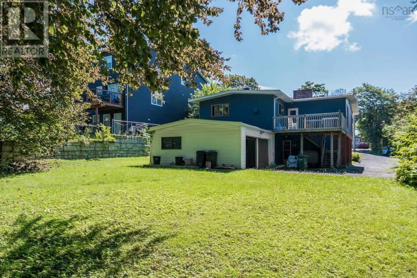 17 Graham Street — photo 12 of 18