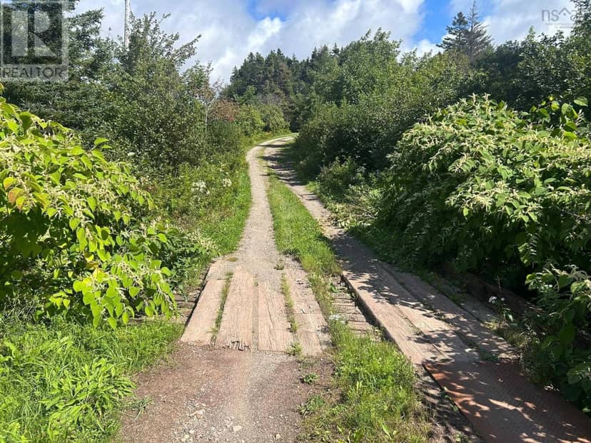 1307 Highway 19 — photo 12 of 23