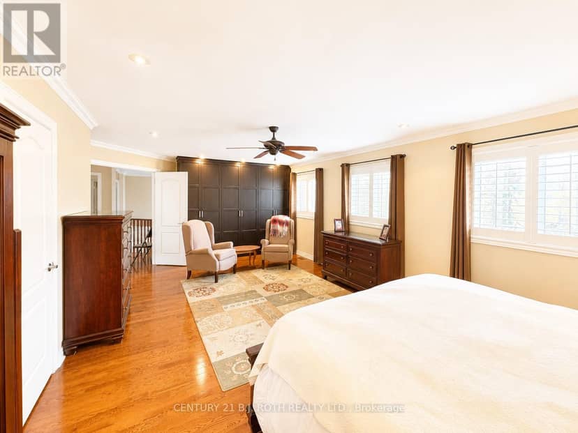 38 Camelot Square — photo 21 of 34