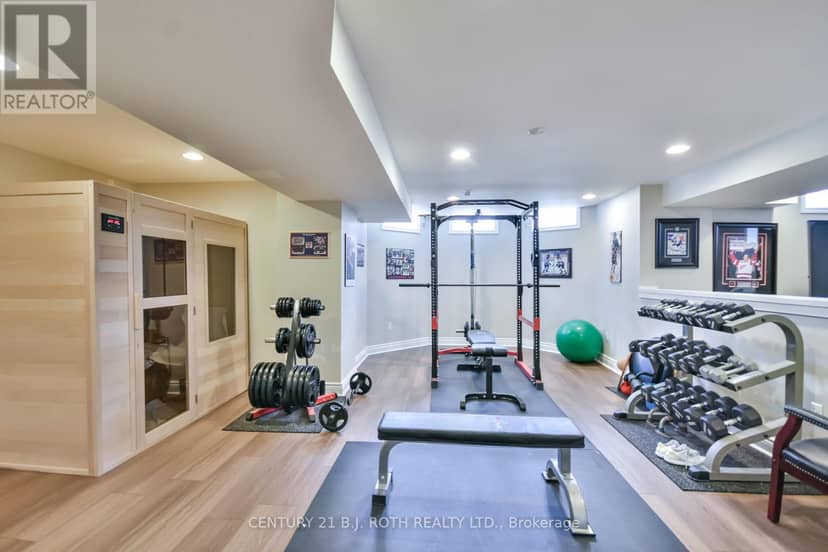38 Camelot Square — photo 31 of 34