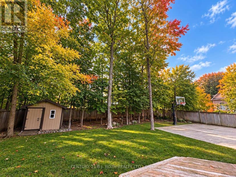 38 Camelot Square — photo 34 of 34