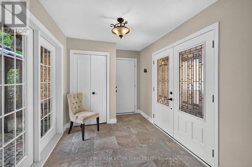 247 Spring Garden Road — photo 4 of 40