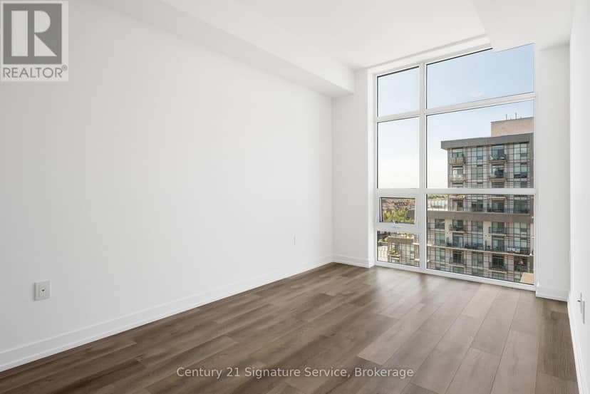 1013 - 470 Dundas Street E — photo 19 of 21