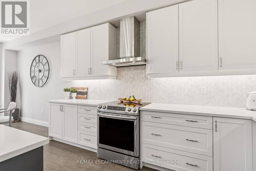 57 Riverwalk Drive — photo 16 of 40