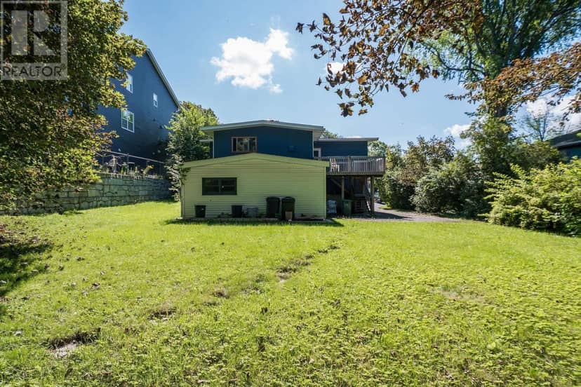 17 Graham Street — photo 11 of 18