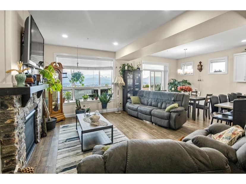 38 47042 MACFARLANE PLACE, Promontory, Chilliwack