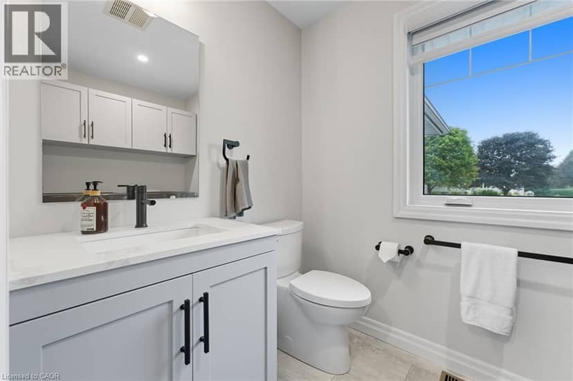 29 MCDONALD Street W — photo 24 of 40