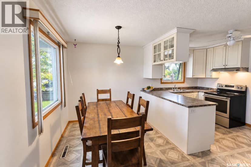 1399 6th Street E, Prince Albert, photo 7