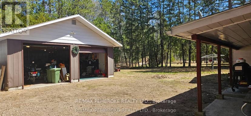 33698 Highway 17 Highway W, Deep River, photo 4