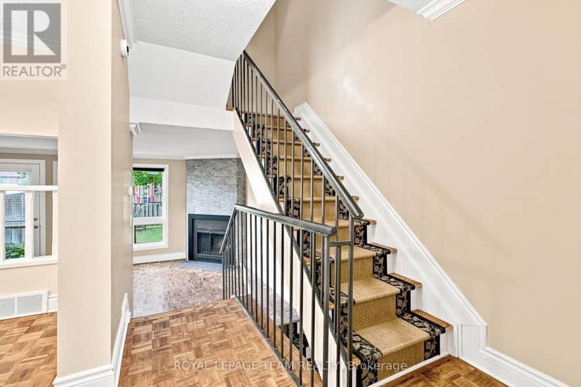3E Vanessa Terrace — photo 18 of 39