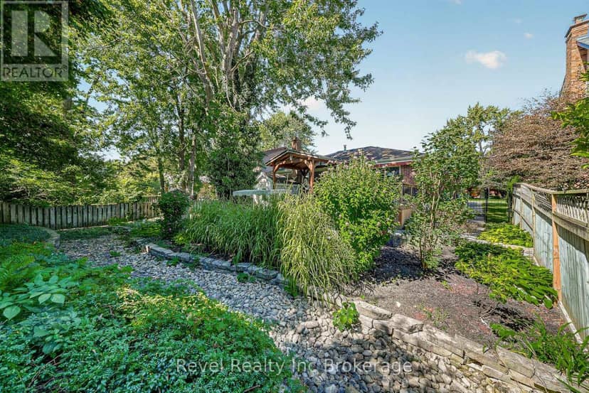 830 Berkshire Drive — photo 38 of 40