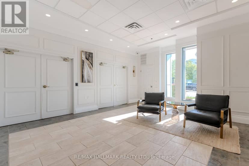 308 - 906 Sheppard Avenue W — photo 25 of 29