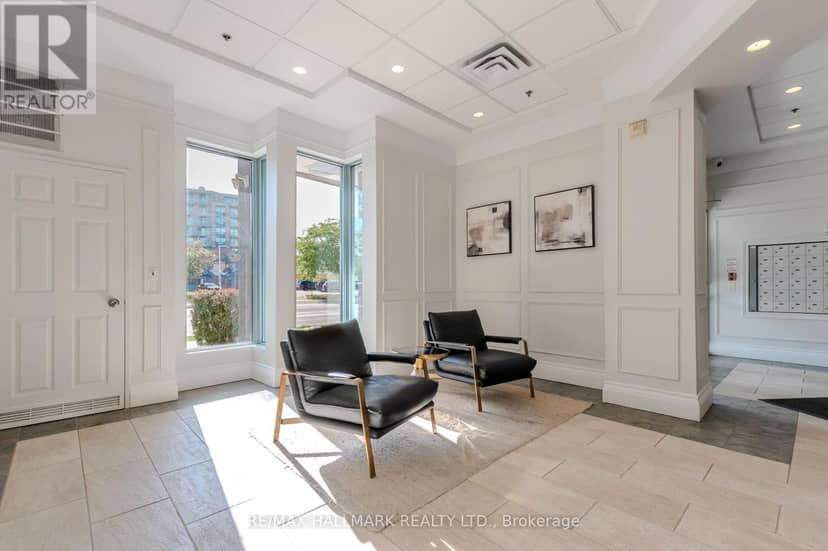 308 - 906 Sheppard Avenue W — photo 26 of 29
