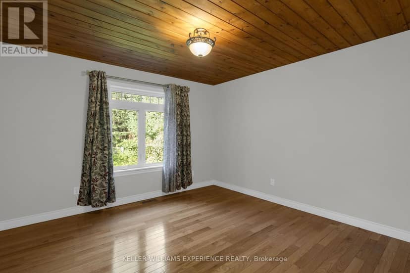229 Sunnidale Road — photo 19 of 34