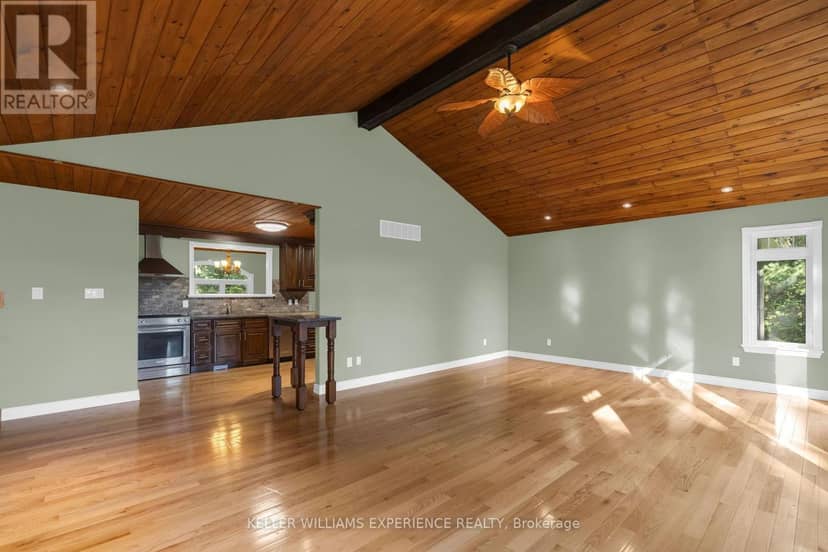 229 Sunnidale Road — photo 6 of 34