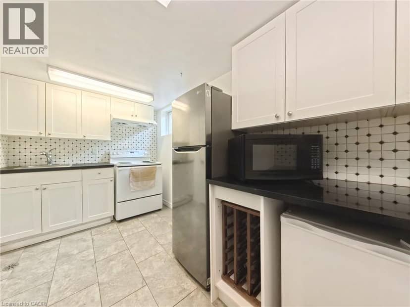 380 GRANGEWOOD Drive — photo 35 of 40