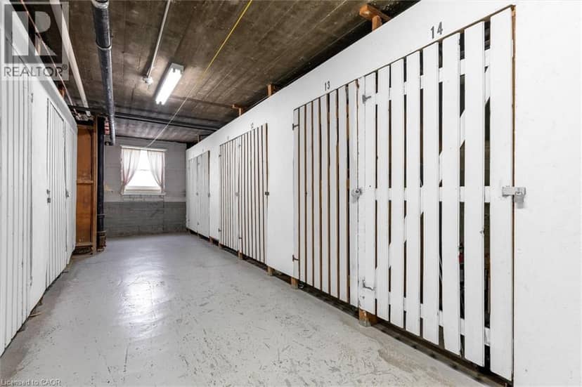 4 ROBINSON Street Unit# 14 — photo 15 of 17