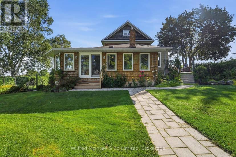 12 Bismark Street N, South Bruce, photo 3