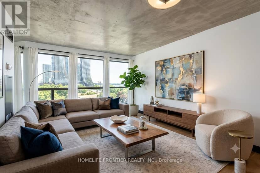 611 - 2261 Lakeshore Boulevard W — photo 3 of 13