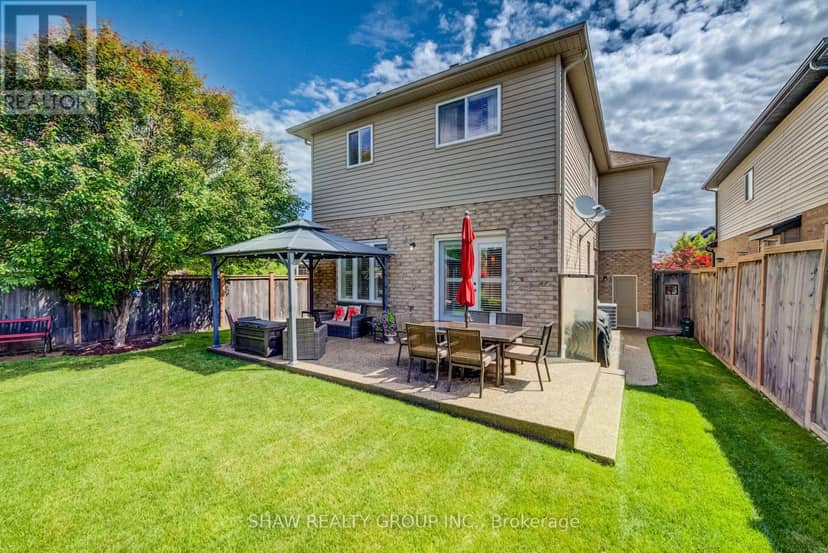 300 Watervale Crescent — photo 40 of 40