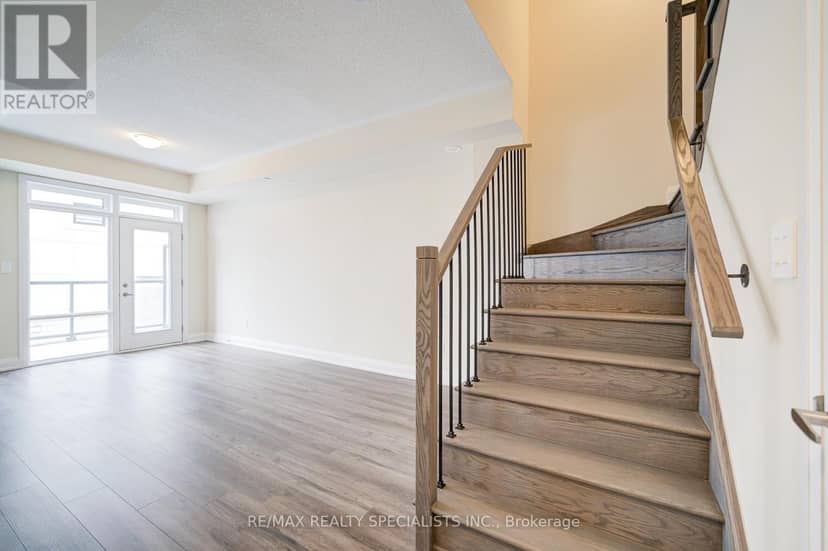 108 - 1573 Rose Way — photo 5 of 39
