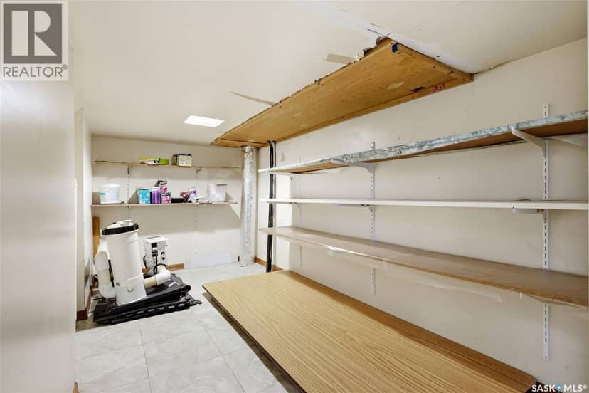 2807 Howell DRIVE E — photo 35 of 40