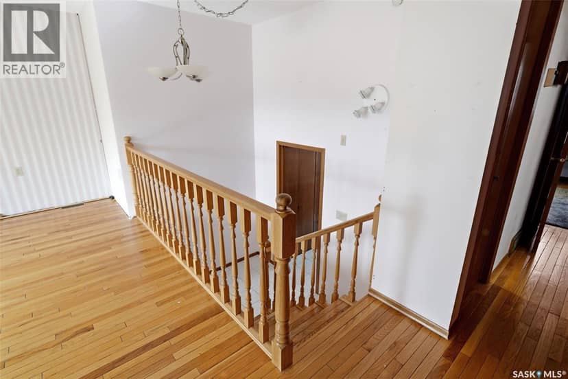 2807 Howell DRIVE E — photo 6 of 40